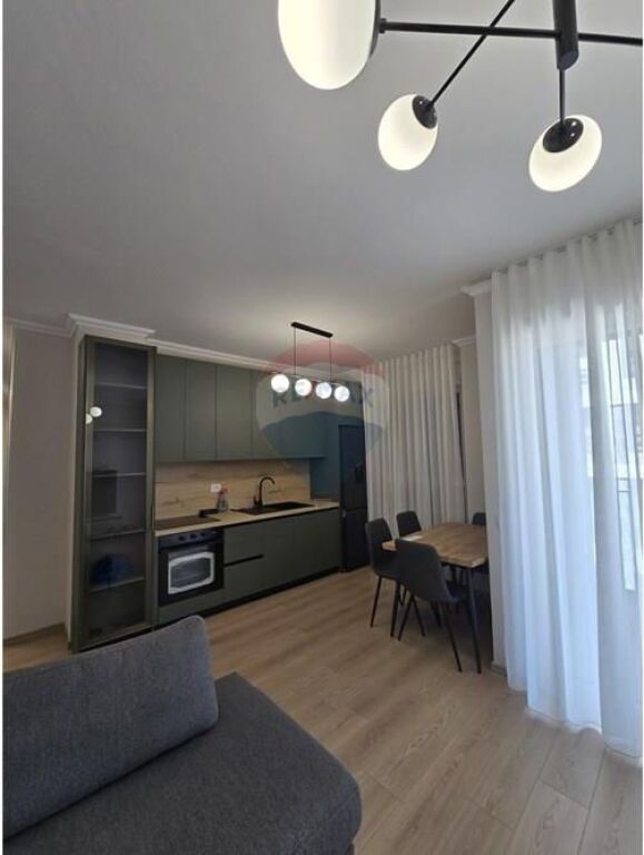 Apartament - Për Qira