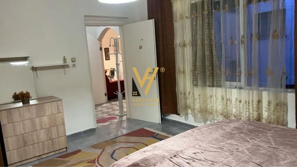 JEPET APARTAMENT 1+1 ME QIRA TE MYSLYM SHYRI 400 EURO