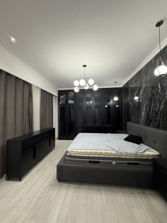 🏠AFFITTASI Super Appartamento 2+1+2 blocco 📍Tirana Garden Building, Via Kavaja 🛋️Arredamento nuovo e moderno