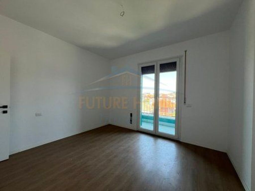 In vendita, Appartamento 1+1, Color Splash Residence, Paskuqan, Tirana.