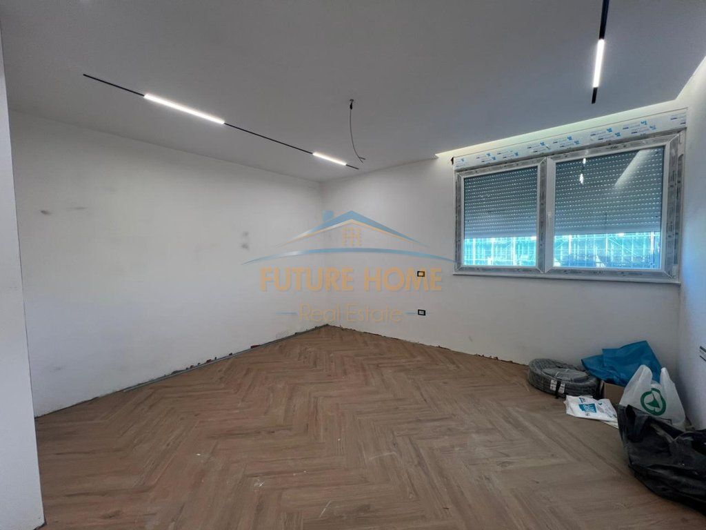 For sale, Apartment 2+1+2, Former Exhibition, Tirana