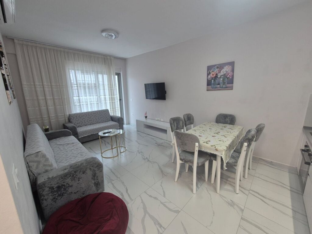 Rent apartment 2+1+2  Aviation field near Spari