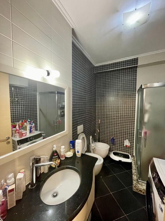 Jepet me qira apartament 2+1+2 në Don Bosko,