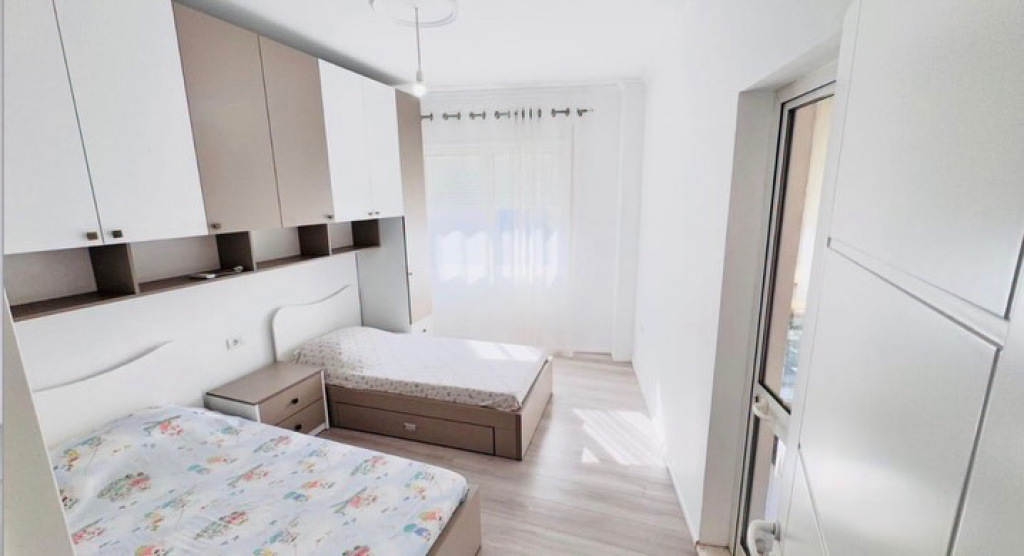 21 DECEMBER, after CIVIL ENGINEERING, we sell 2+1+2 apartment with garage
