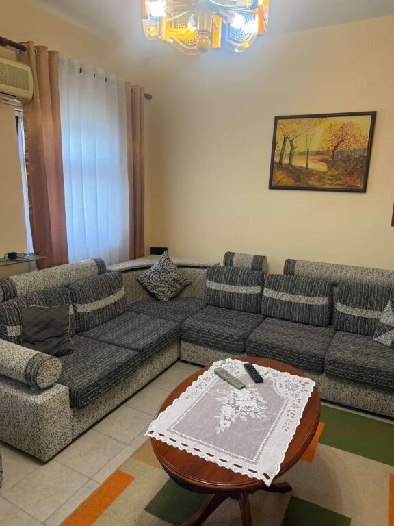 Apartament 2+1 350 euro