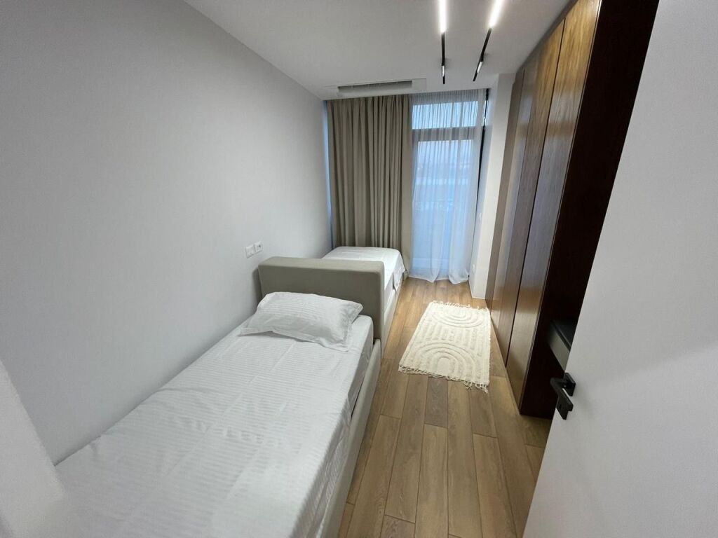 Apartment for rent 2+1+2 at Lake View