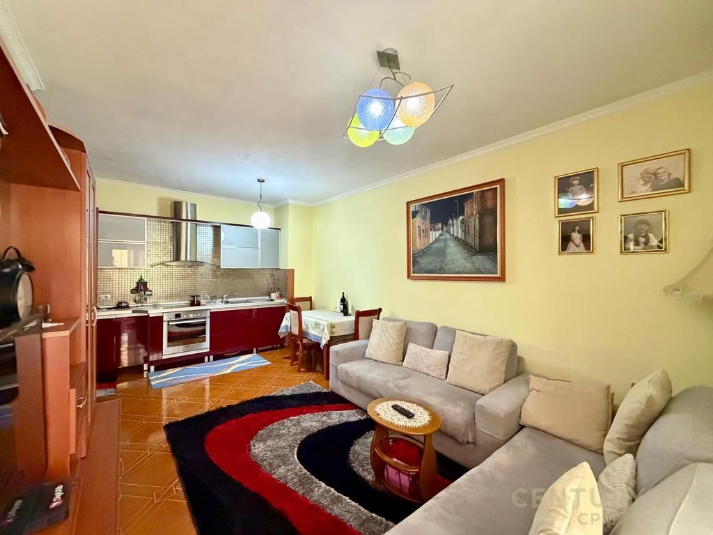 APARTMENT 2+1 FOR SALE AT THE PARIS MUNICIPALITY!
