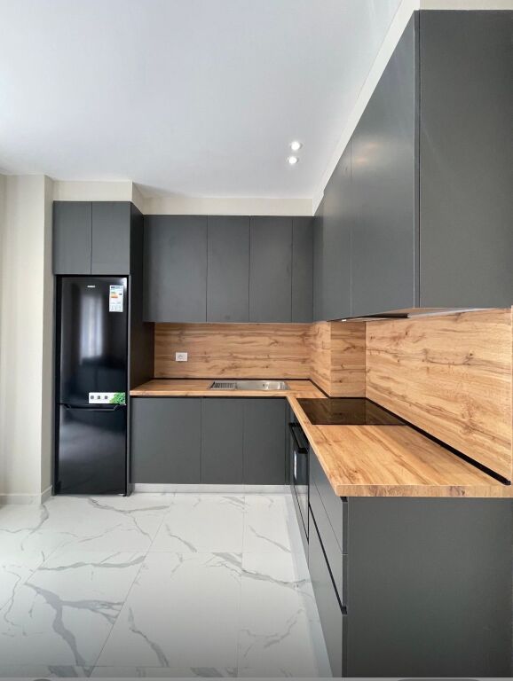 Appartamento in vendita 2+1+veranda ad Astir