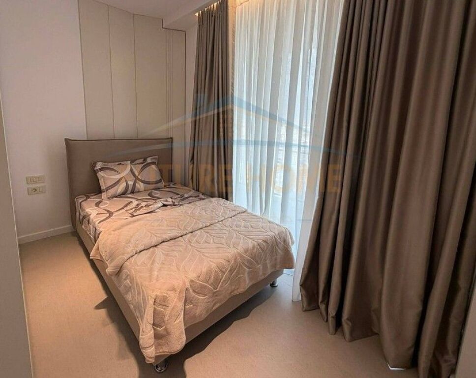 Qera, Apartament 2+1 + Post Parkimi, Golden Tower, Rruga Mine Peza
