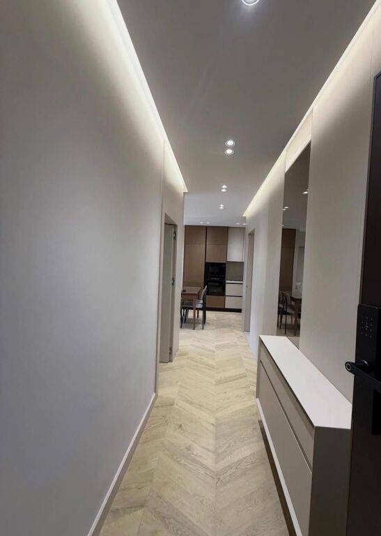 Apartament 1+1 per qira te Myslym Shyri, super i investuar