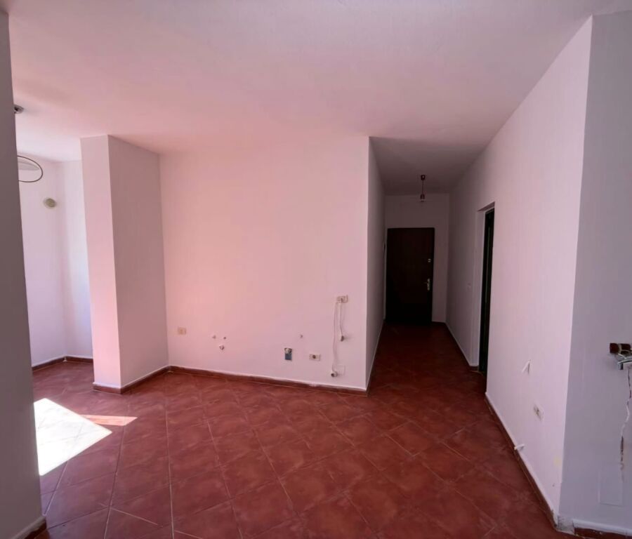 STUDIO FOR SALE NEAR THE CENTER TR!
