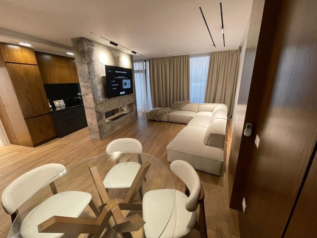 Apartment for rent 2+1+2 at Lake View
