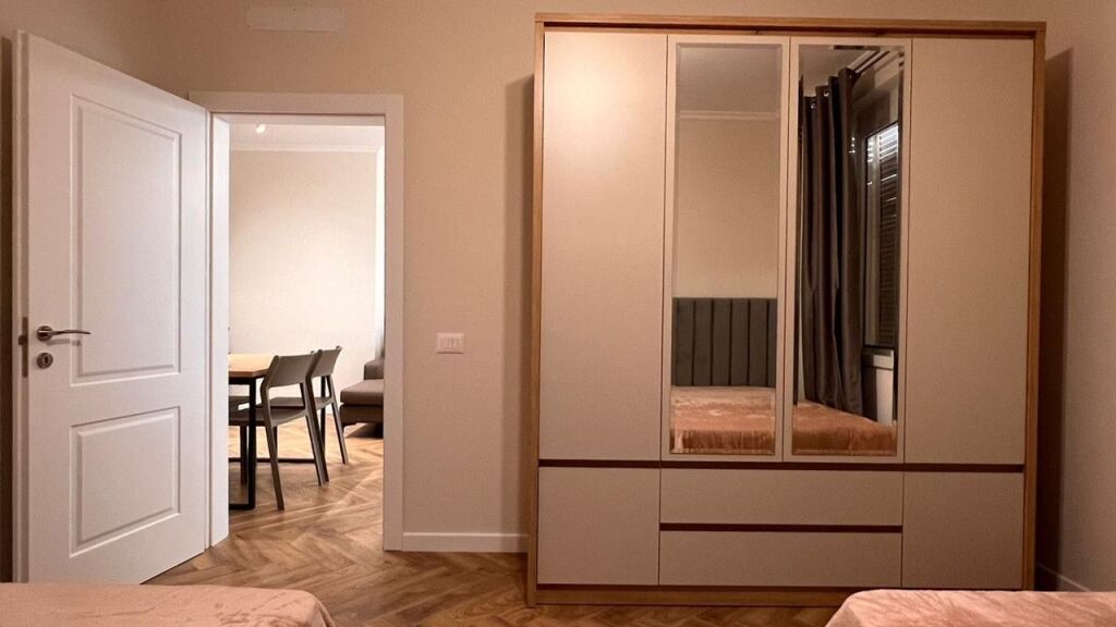 Apartment 2+1+2 for rent on Kavaja Street