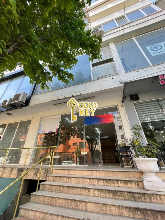 🏢 BUSINESS PREMISES FOR SALE (Near the Hospital, Durrës)