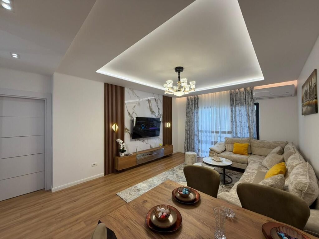 Apartment 2+1+2 for sale at the former Park opposite Delijorgji.