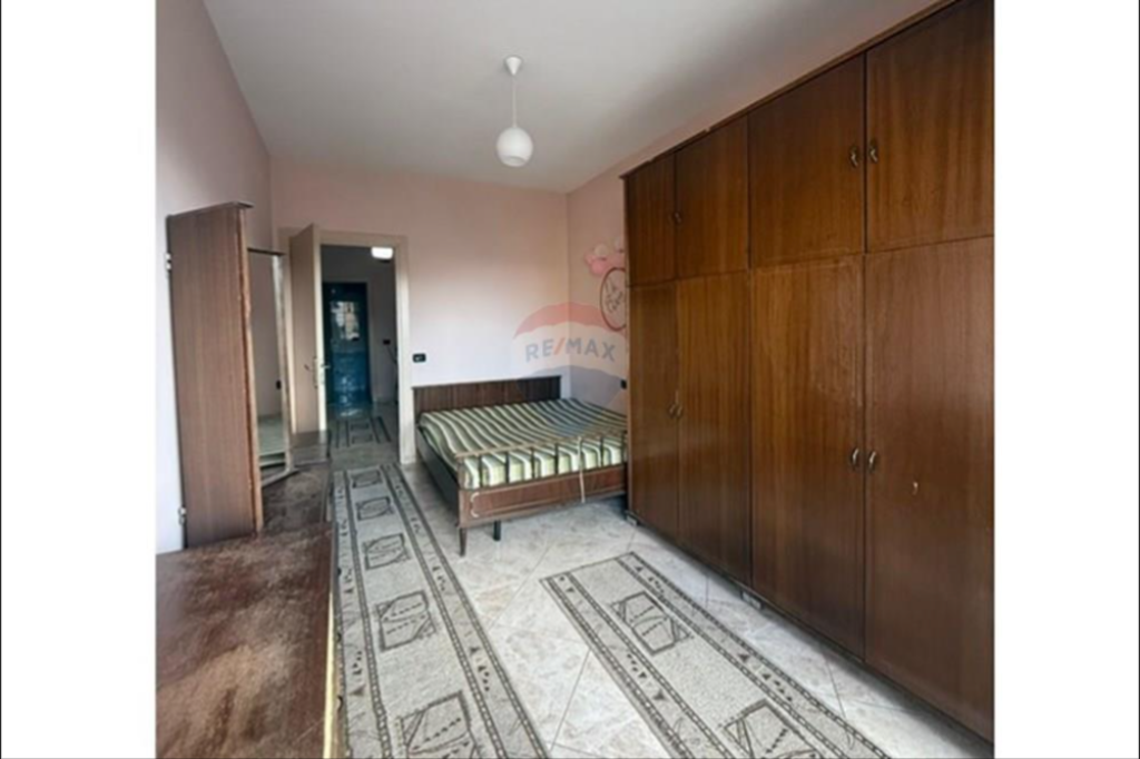 Appartamento in affitto 1+1 ad Astir