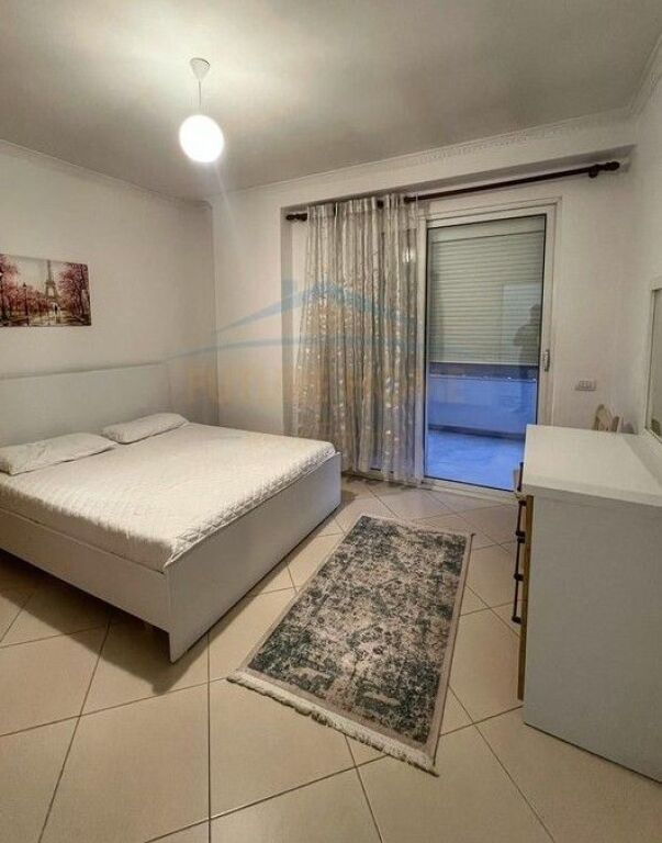Rent, Apartment 2+1+2, Selitë