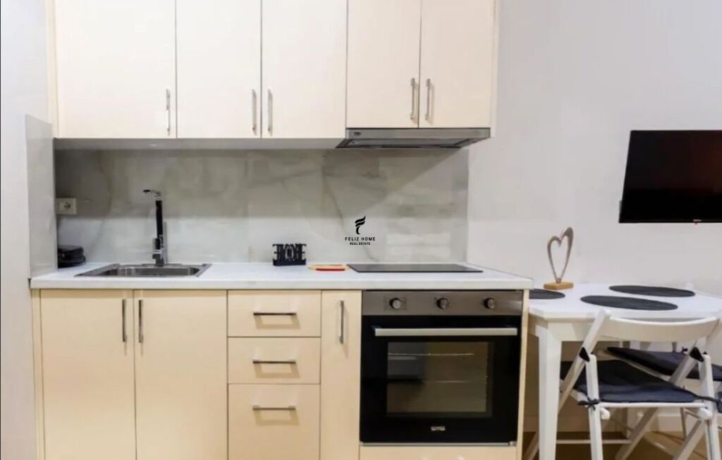 APARTAMENT ME QERA 1+1 21 DHJETORI 65.000 LEKE