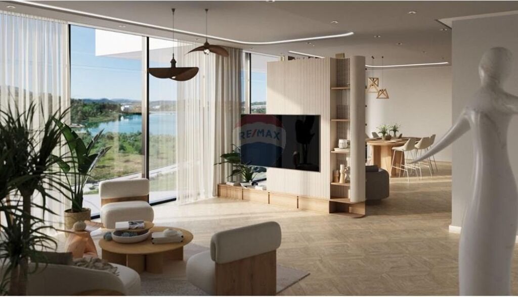 Individual villas for sale at Farka Lake!
