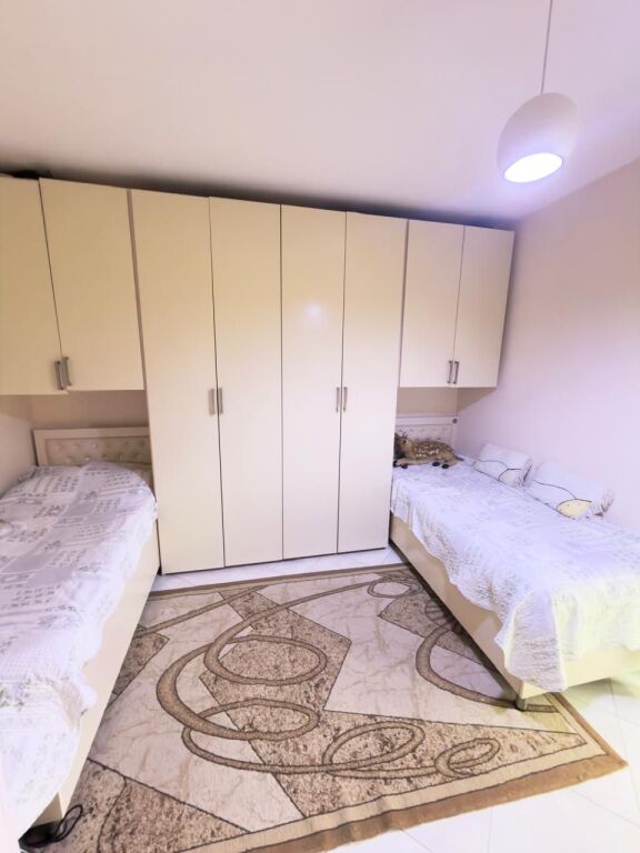 Apartament 2+1+2+Parkim për Shitje – Liqeni i Thatë