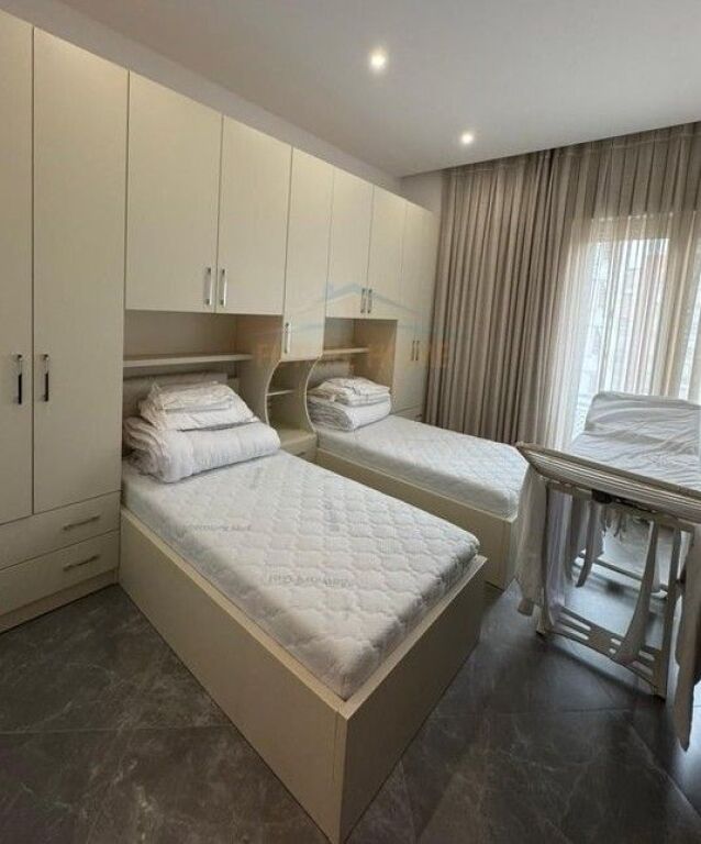 Rent, Apartment 2+1+2+Parking Space, Delijorgji Complex, Tirana.
