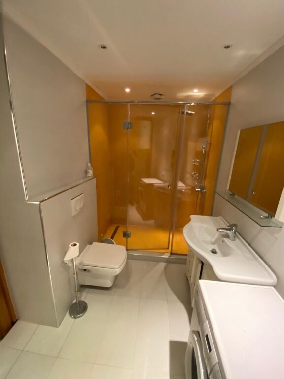 Paris Commune near the Playground 🚩We sell a super apartment 3+1+2 bathrooms+storage.