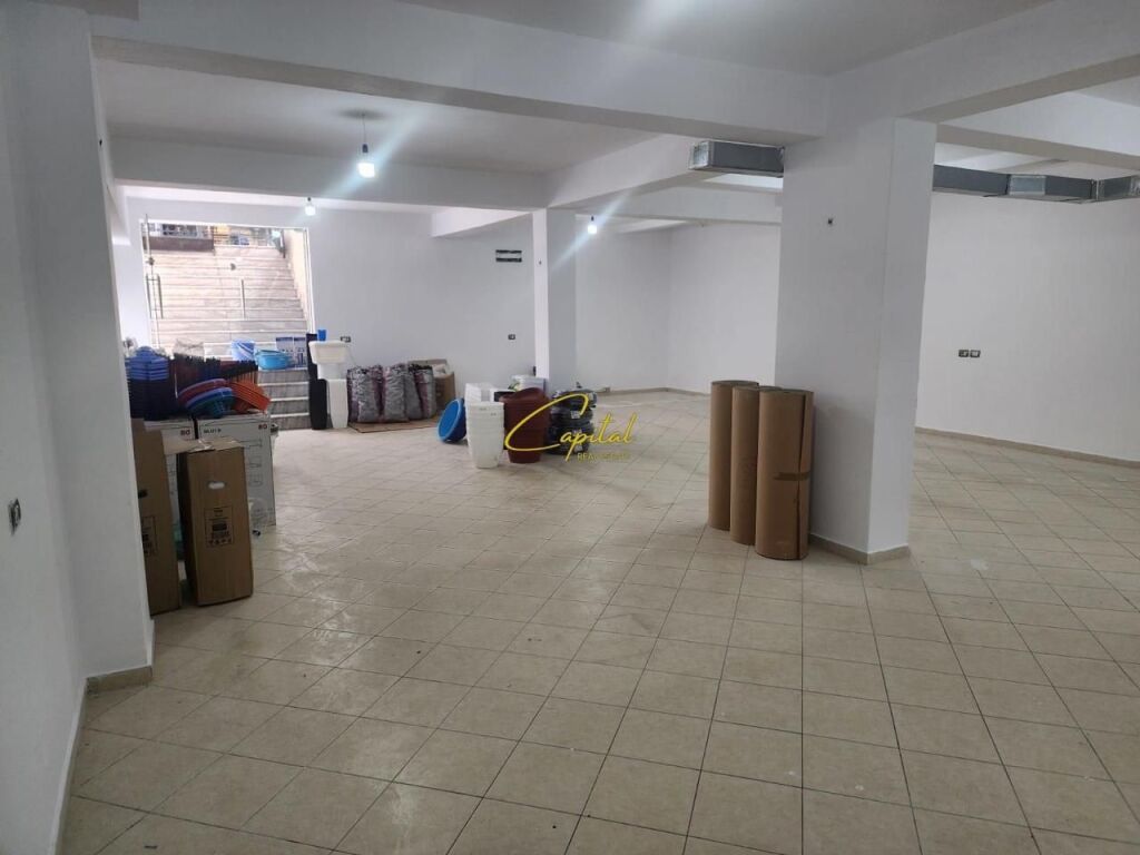 NEGOZIO IN AFFITTO 115 M2 VIA DIBRA 100.000 LEKE