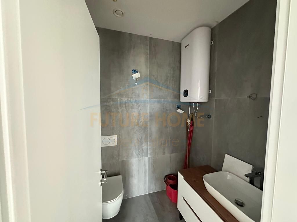 Qera, Apartament 2+1 per zyre ,Rezidenca Lake View,Liqeni Artificial.