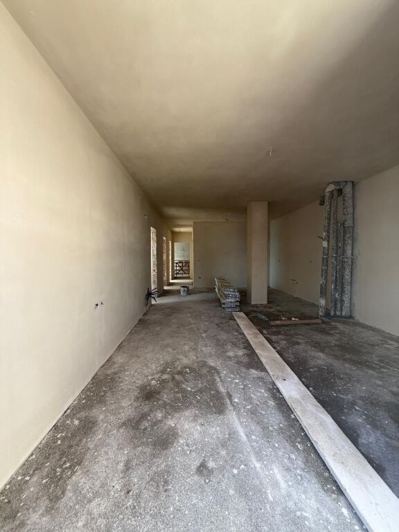 2+1 apartment for sale at White Tower near Komuna e Parisit.