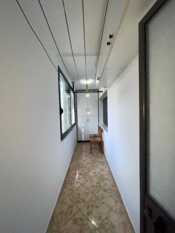 Super 2+1 con cucina separata presso la Scuola di Balletto in vendita