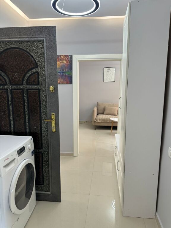Ish Parku Jepet apartament me qira 1+1