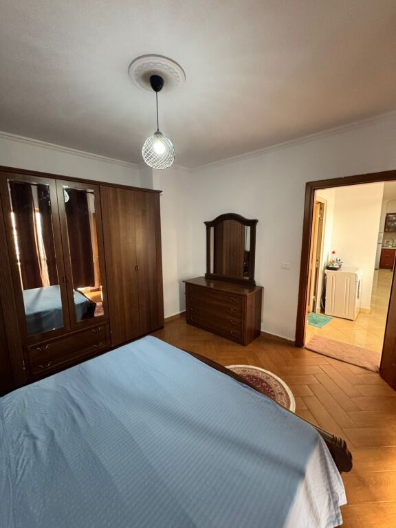 Apartment 2+1 for rent Gjmnazi Sami Frasheri
