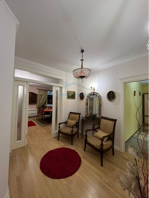 Qera, Apartament 3+1+2, ne Vollga, Durres
