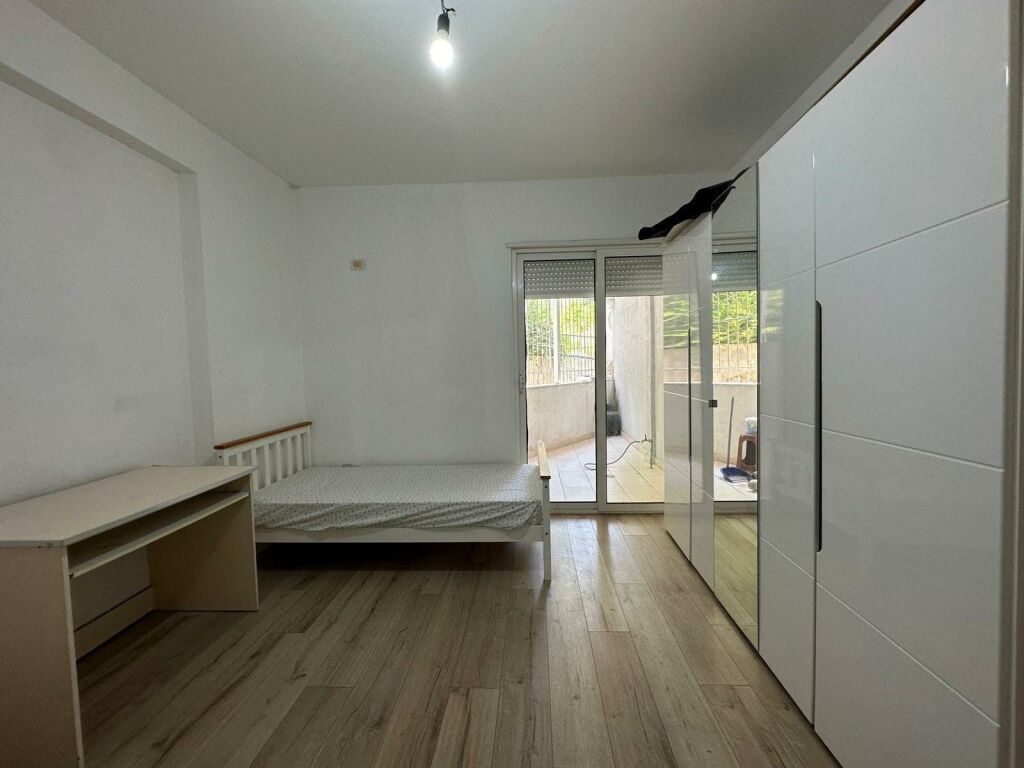 Apartament 2+1 me qera ne Fresk tek AutoKalaja