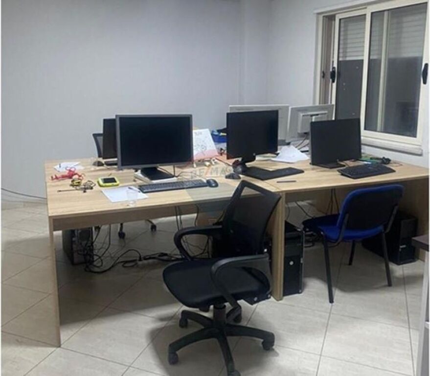 Apartament - Për Qira - Rruga Jordan Misja, Tiranë