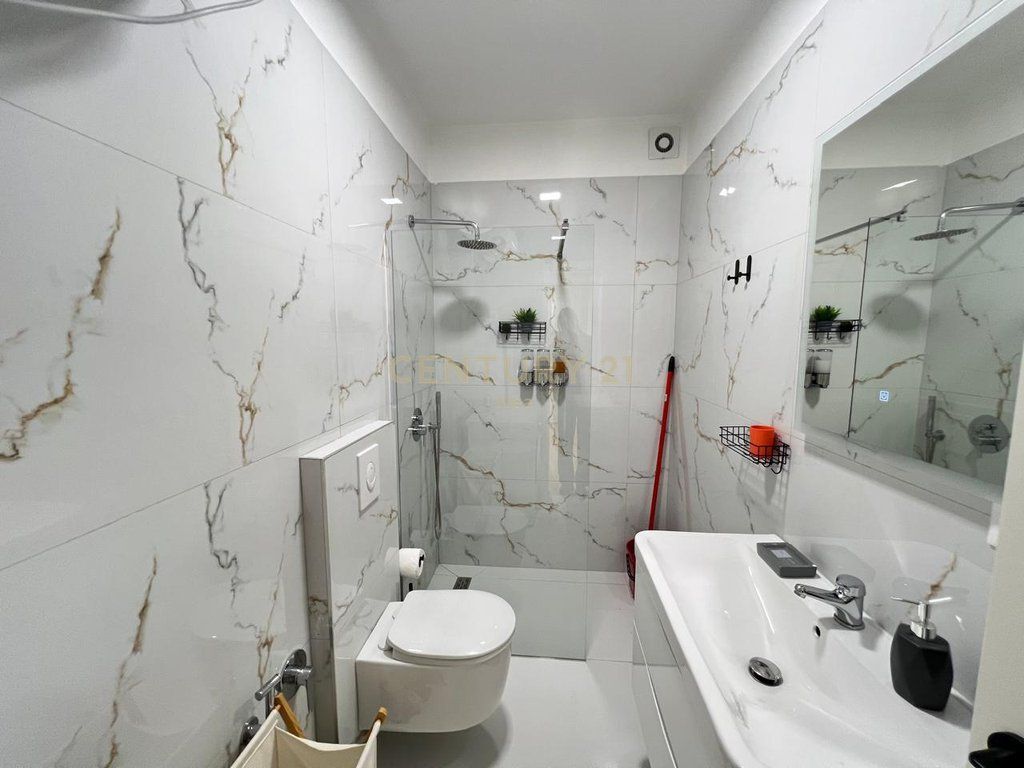 Affittiamo un super appartamento vicino a Square21 !!