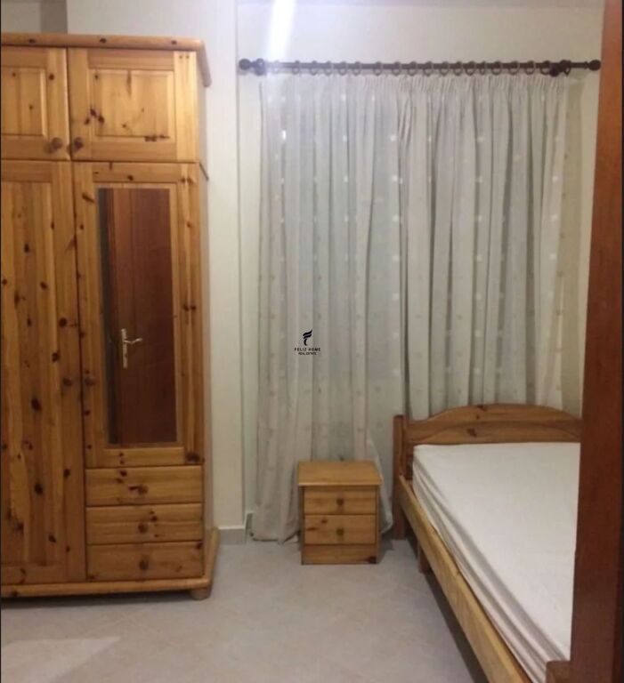 APARTAMENT ME QERA 2+1 YZBERISHT 50.000 LEKE  FH-70123