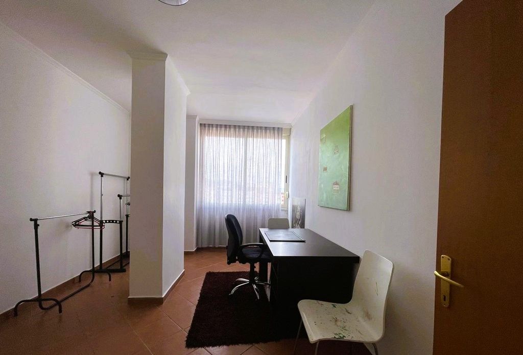 Apartment 2+1 For Rent in Ish Blloku, Tirana
