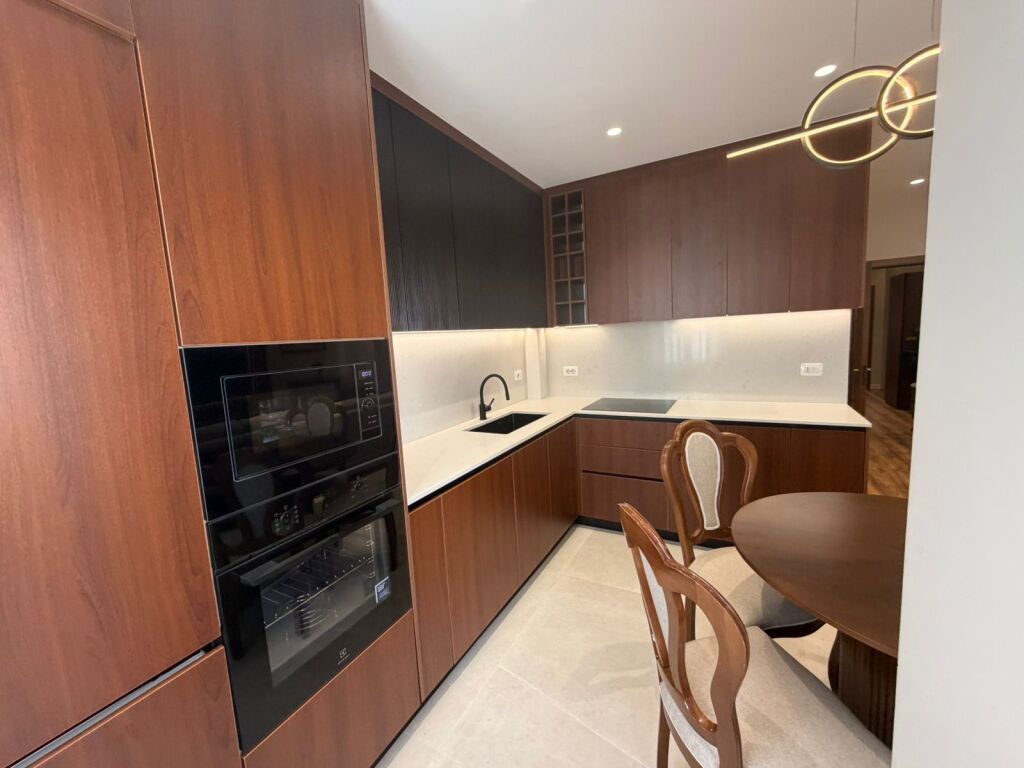 🏡 Vendesi Super Appartamento 2+2+2 Balconi – Mine Peza