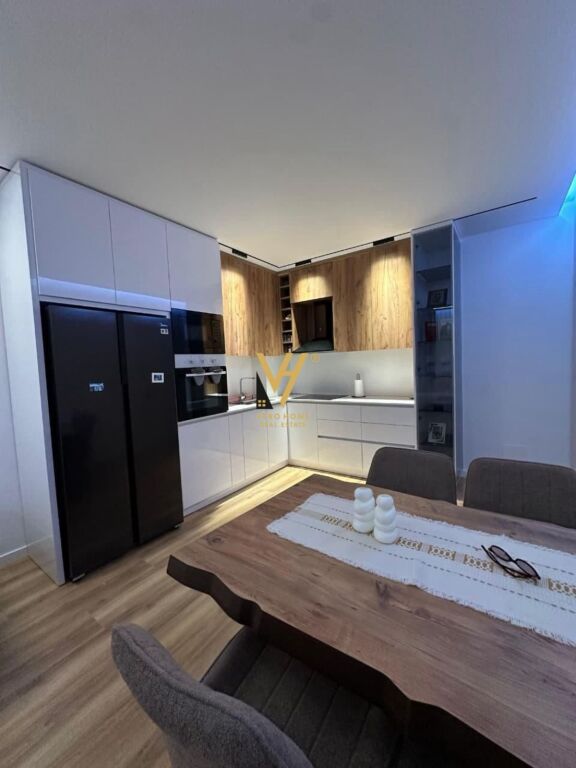 VENDESI APPARTAMENTO 2+1+BLK A UNIVERS CITY 145.000 EURO