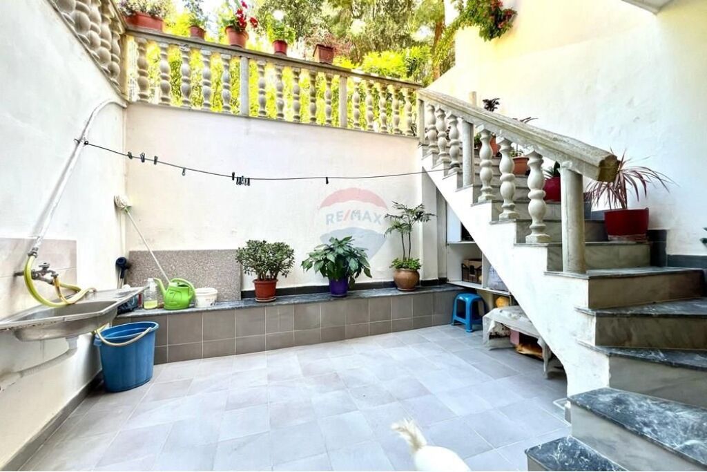 🏡✨ Villa in Vendita – Quartiere Lirimi, Vlora ✨🌿