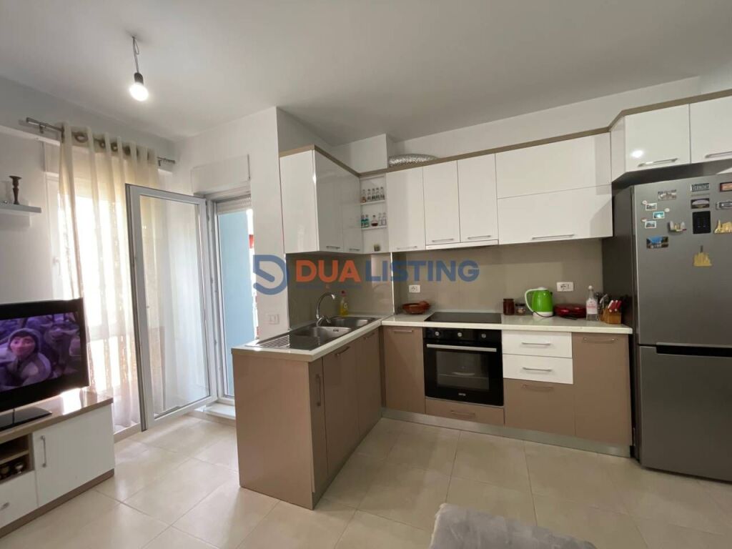 Apartament 1+1 me qira ne zonen e 21 Dhjetori, Kompleksi Kontakt!