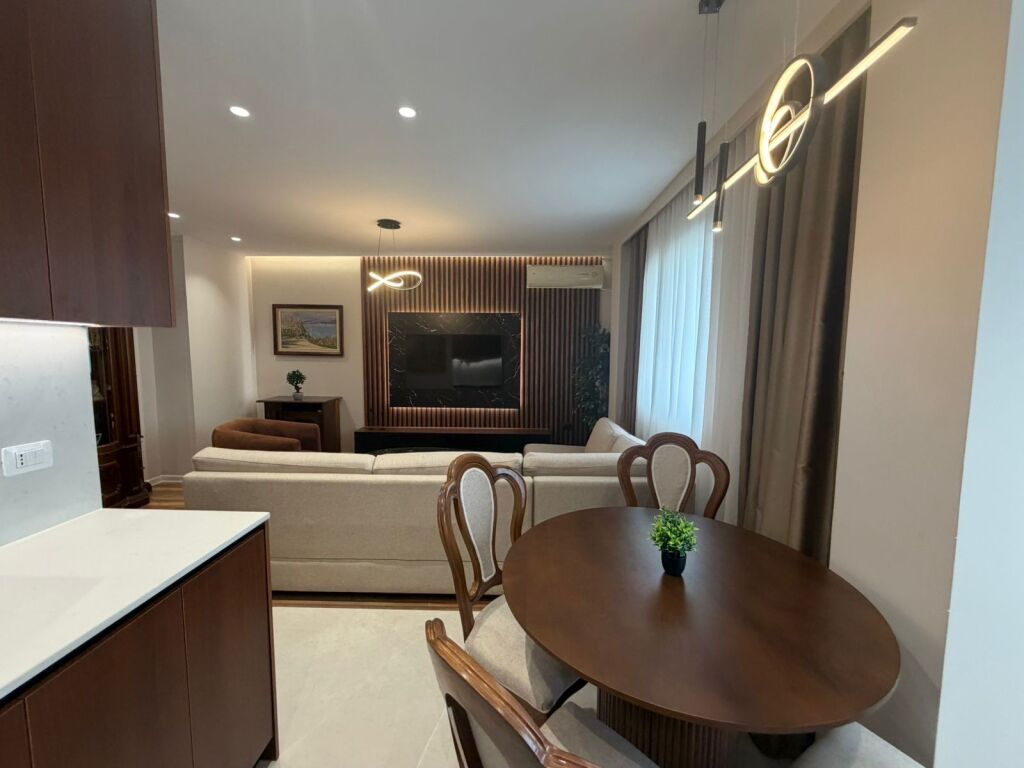 🏡 Vendesi Super Appartamento 2+2+2 Balconi – Mine Peza