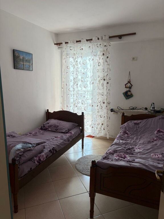 Apartament 3+1+2 me qera tek Jordan Misja