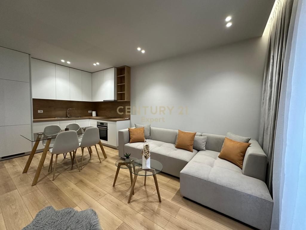 Apartment 2+1+2 for rent at the Mortgage Office