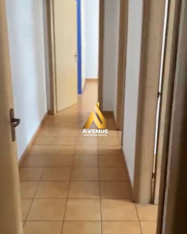 Apartament 2+1 me qera – Tek 21 Dhjetori, Rruga Shefqet Musaraj Tirane