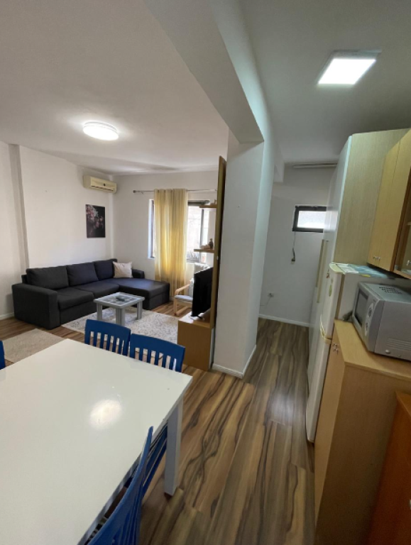 Monolocali in Vendita – Via Ndre Mjeda, vicino al 21 Dicembre