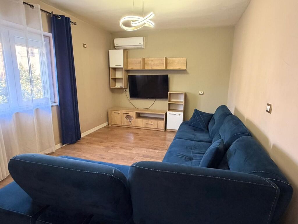 Apartment 2+1+2 with storage for sale – Center, Durrës