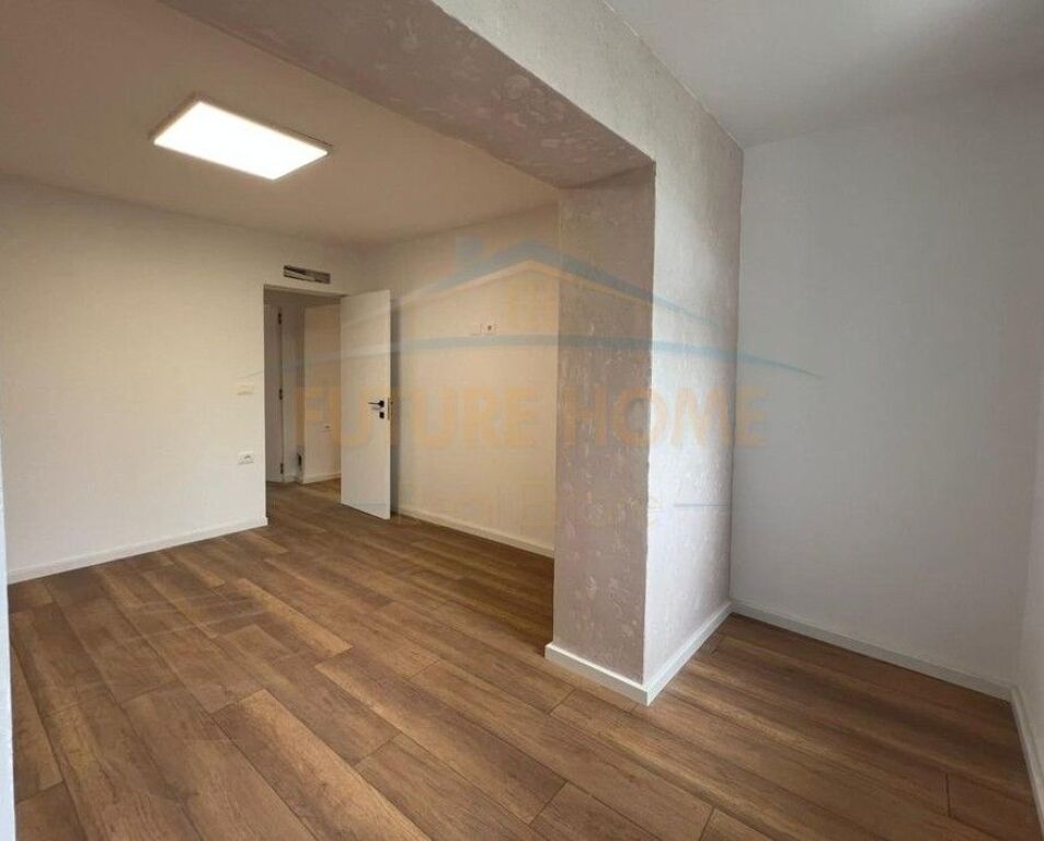 Rent, Business Premises, Brryli, Tirana