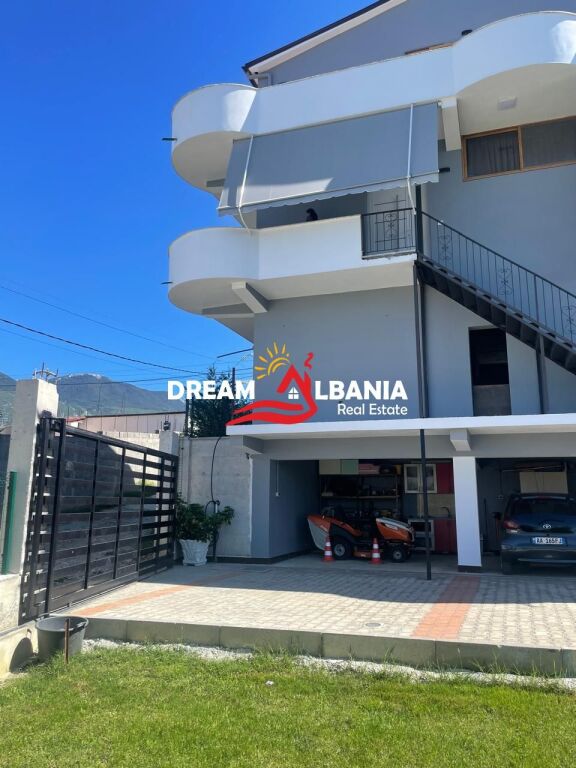 Villa in Affitto 3+1+2wc+2 Posti Auto a Mjull Bathore a Tirana (ID 4251447)